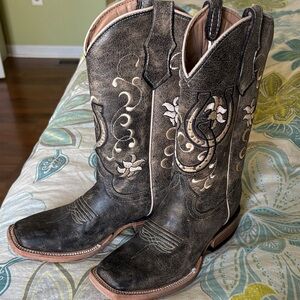 Circle G Girls Embroidered Western Boots